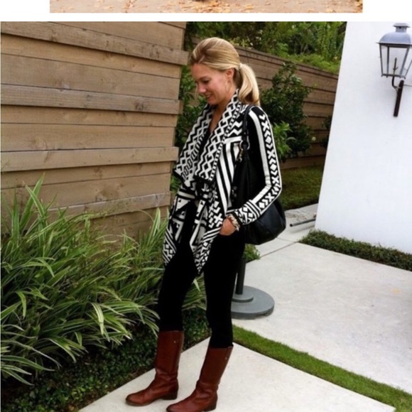 Frye Marissa Medallion Boots - Picture 6 of 7